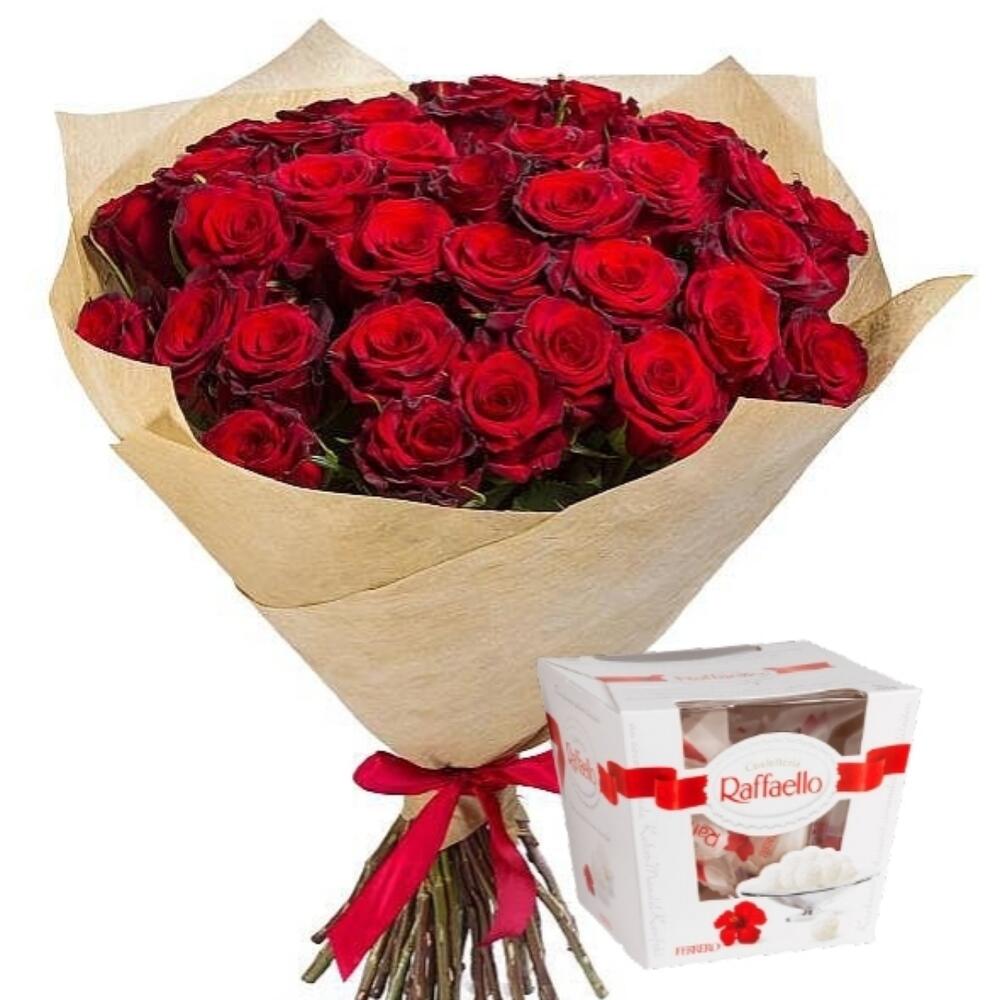 Букет 51 роза и Rafaello