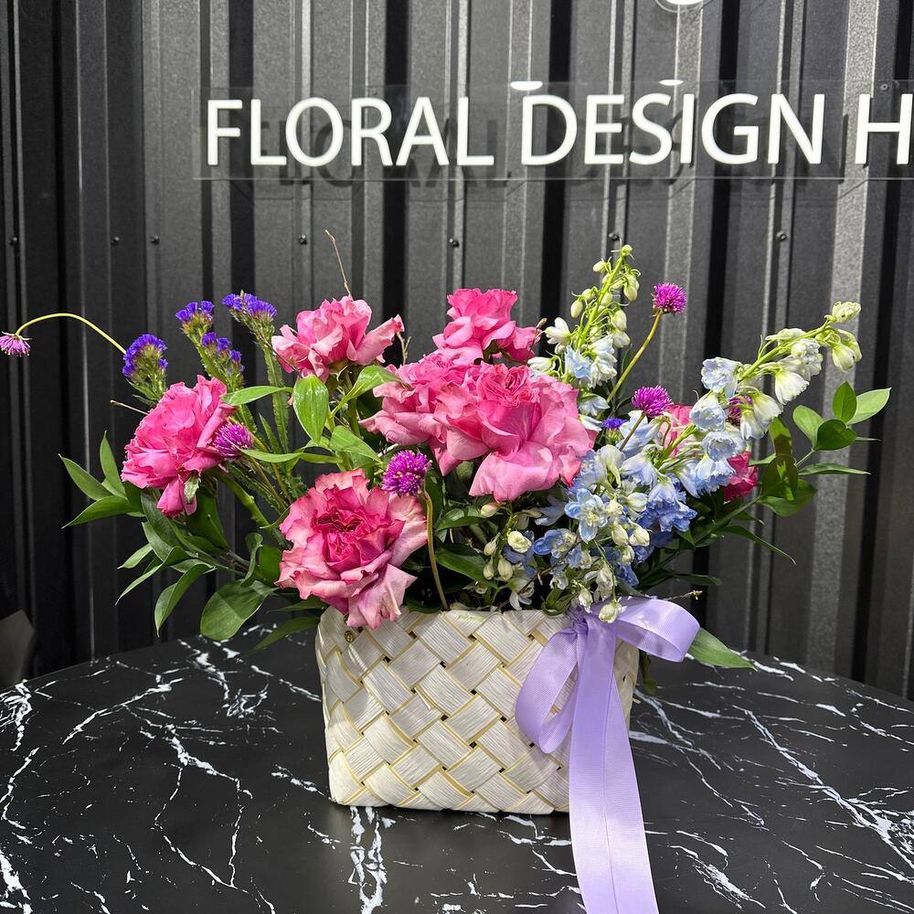 Цветы в коробке